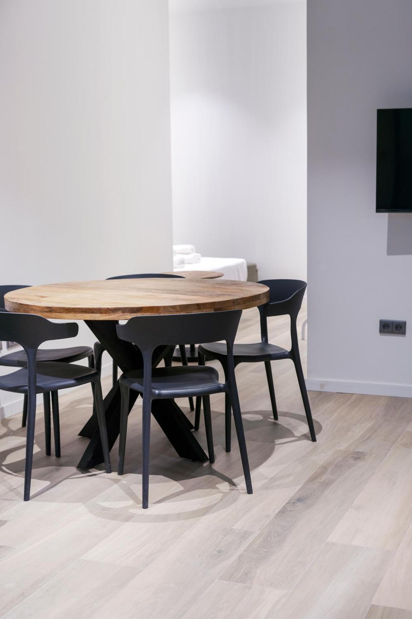 Vlc Host - Cubells Appartement Valencia Buitenkant foto