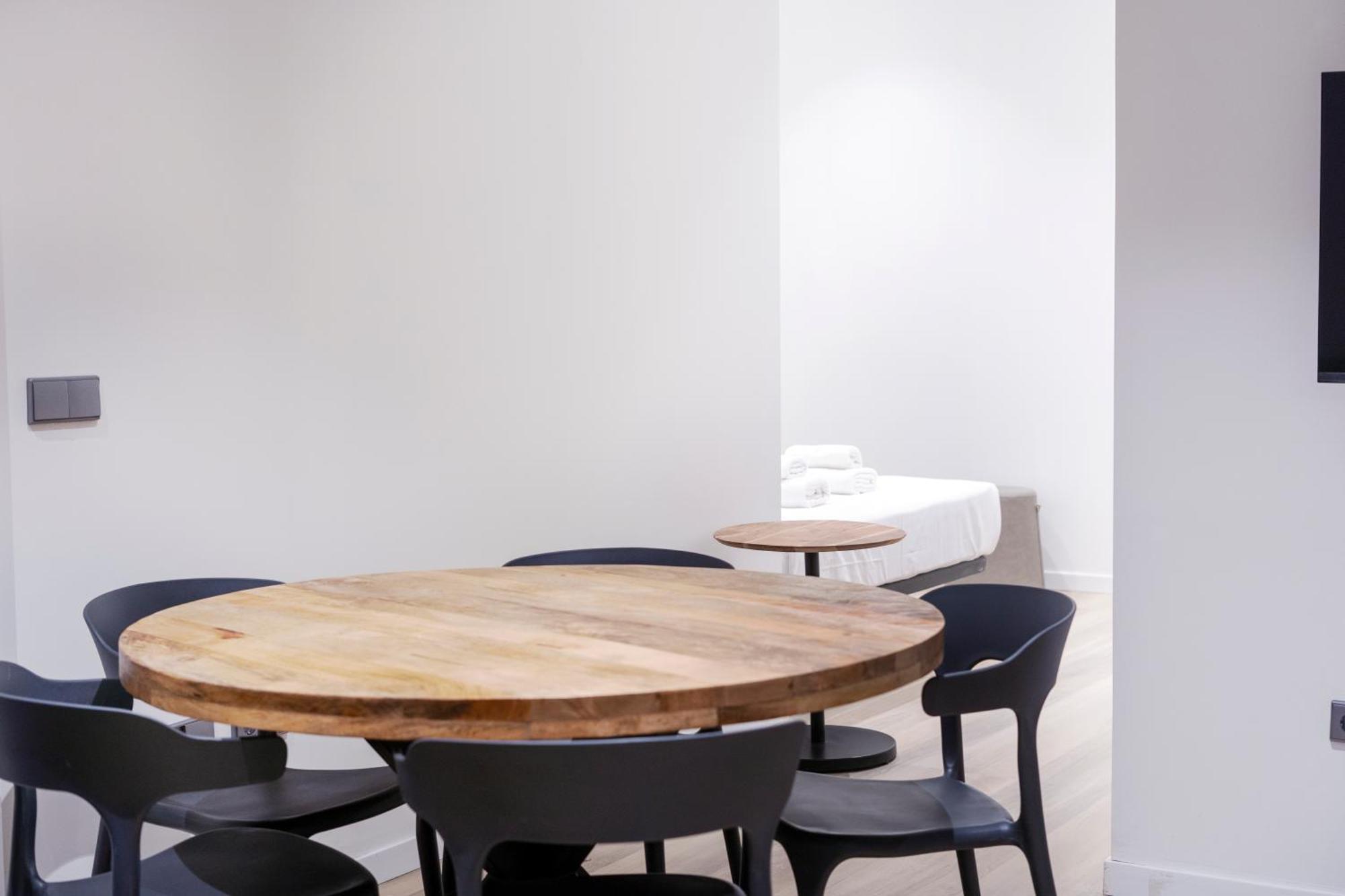 Vlc Host - Cubells Appartement Valencia Buitenkant foto